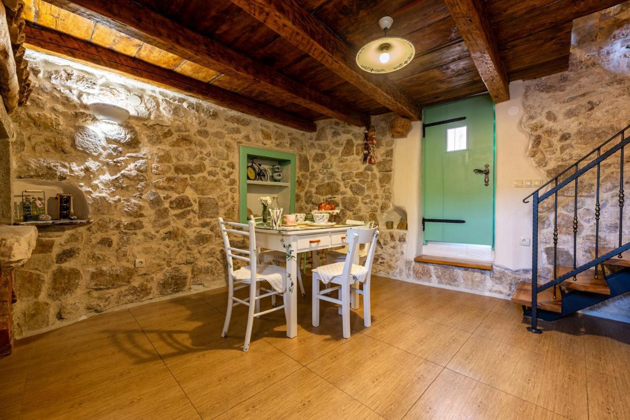 Parona Holiday Home ヴルブニク エクステリア 写真